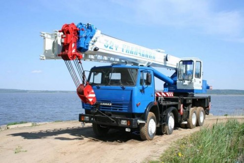 Автокран 32 тонн  "Галичанин"